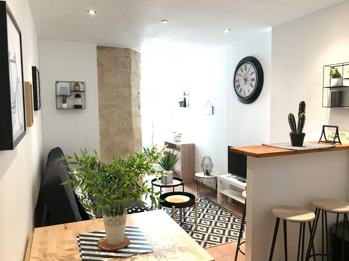 Superbe ! Appart T2 - Centre Historique & Tram - Situation Ideale Apartment Montpellier Luaran gambar