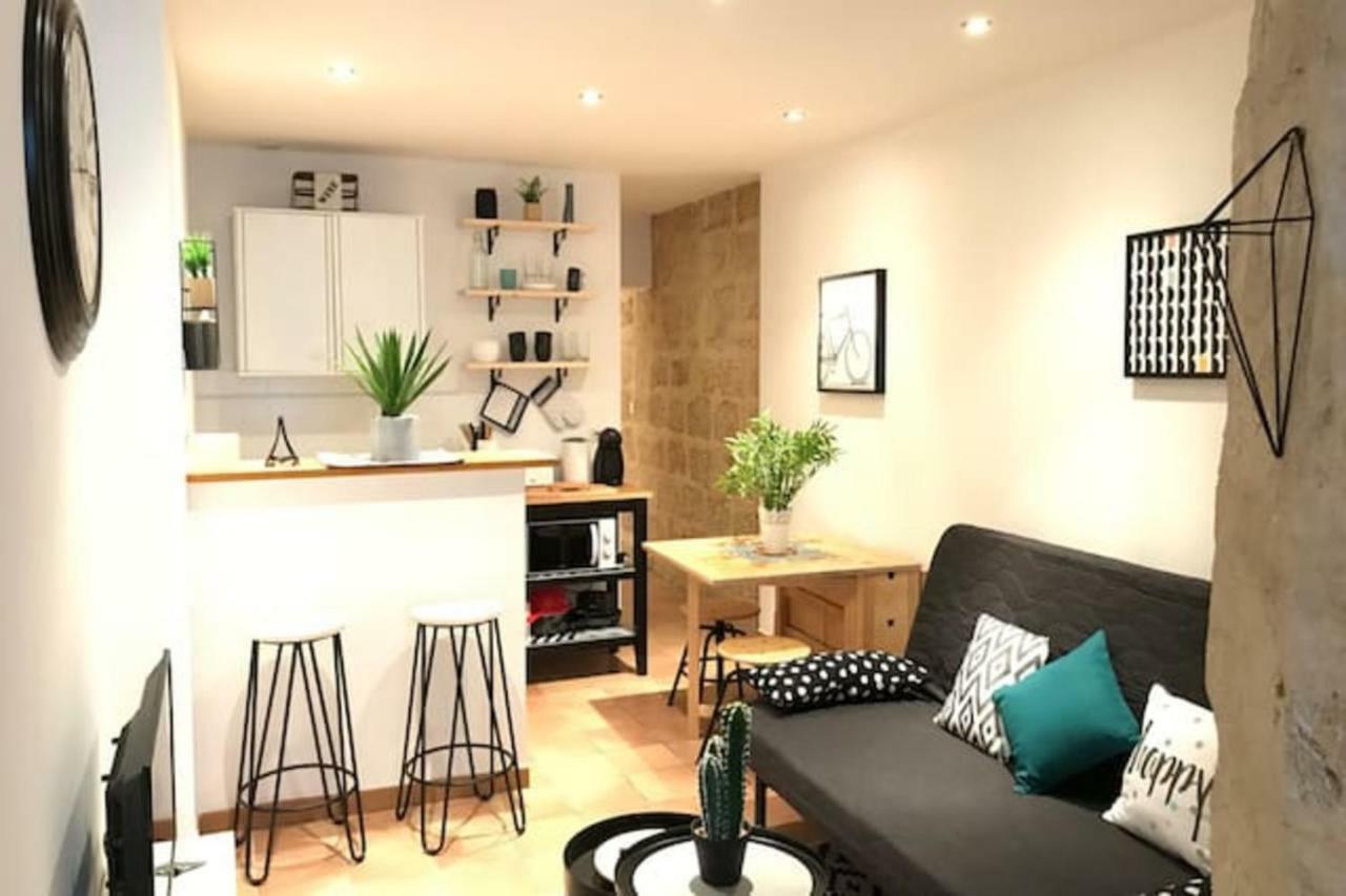 Superbe ! Appart T2 - Centre Historique & Tram - Situation Ideale Apartment Montpellier Luaran gambar